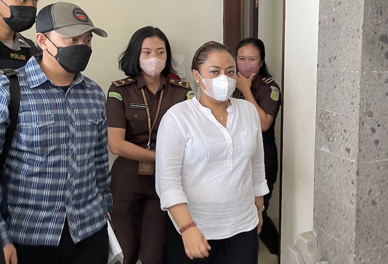 Selain Menuntut 4 Tahun Penjara, Jaksa Juga Menuntut Hak Politik Eka Wiryastuti Dicabut Selama 5 Tahun