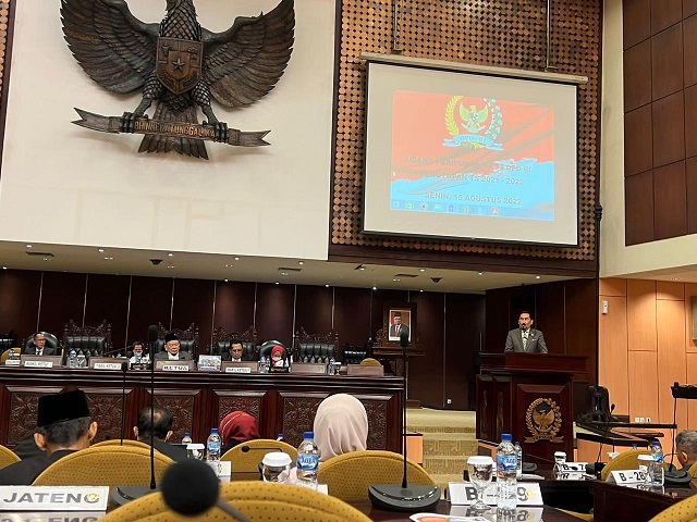 Sidang Paripurna, Senator AA Gde Agung Minta Percepat Pengesahan RUU Provinsi Bali