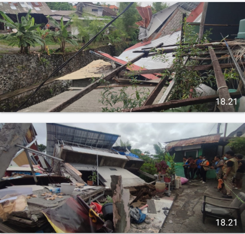 Tiga Rumah Berlantai 2 di Bantaran Sungai Kampung Jawa Roboh