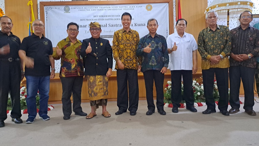 Sastra Jawa Kuna Representasi Jati Diri Bangsa Indonesia
