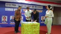 Axio