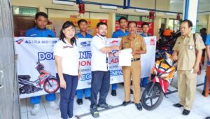 Lima SMK Binaan Honda Terima Donasi Motor Praktek Penunjang Proses Belajar Mengajar