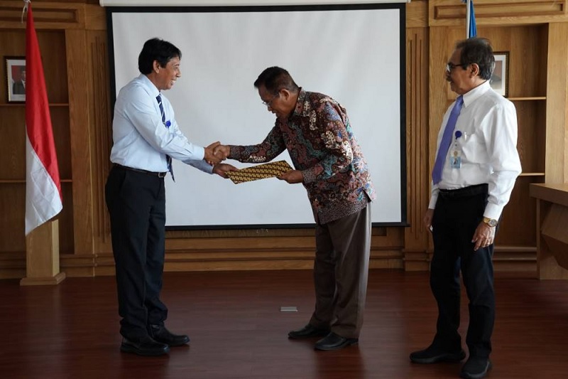 Prof. Dr. dr. Dewa Putu Gede Purwa Samatra Resmi Jabat Direktur Utama RS Unud