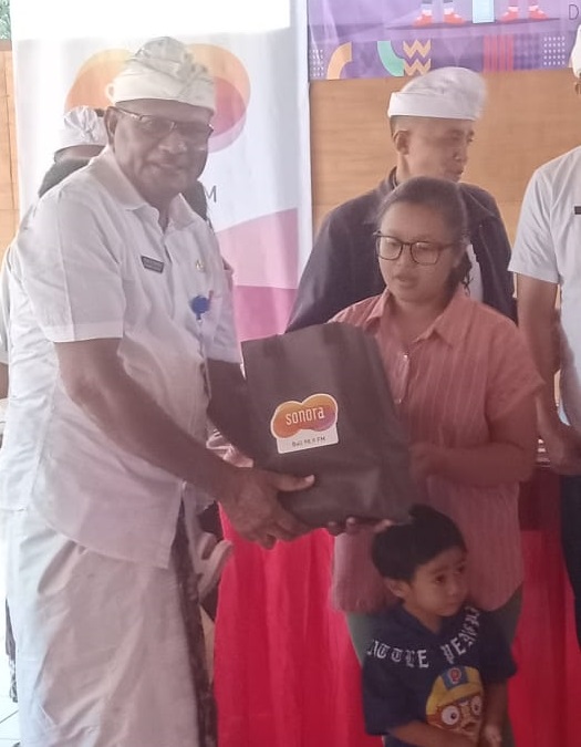 CSR Sonora Peduli Stunting, Beri Paket Nutrisi Bagi Anak di Wilayah Kecamatan Sukawati