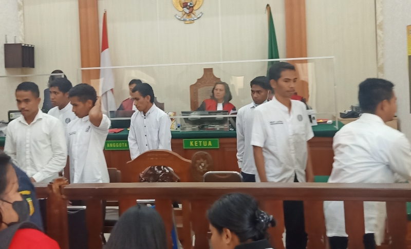 Beda Peran, Tujuh Terdakwa Pengeroyok Bapak Kos Dituntut Berbeda