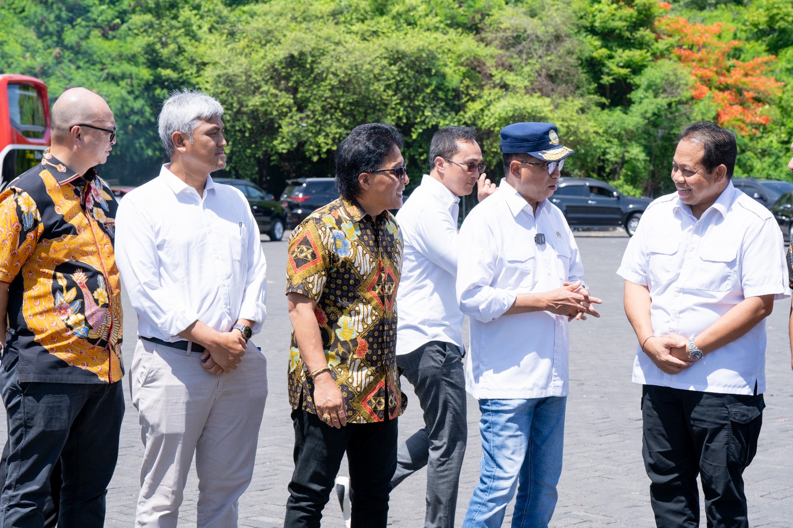 Bupati Giri Prasta Ikuti Rapat Penajaman Pembangunan MRT/LRT dari Menhub Budi Karya Sum