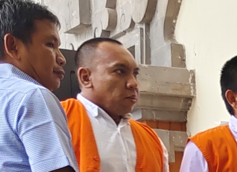 Ngaku Intel Brimob dan Nipu Karyawan Restoran, Pria Asal Jakarta Dituntut Setahun