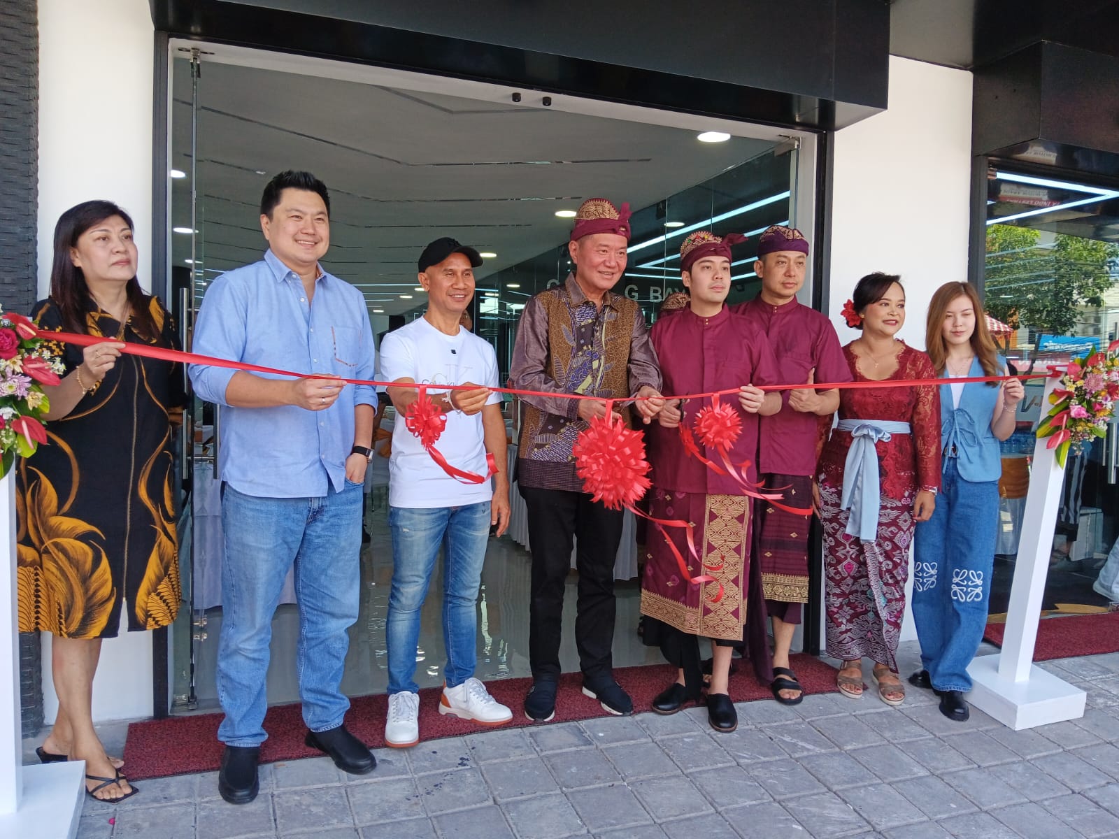V-Kool Dewata Indo Lestari, Outlet Terbesar dan Terlengkap di Denpasar Resmi Dibuka