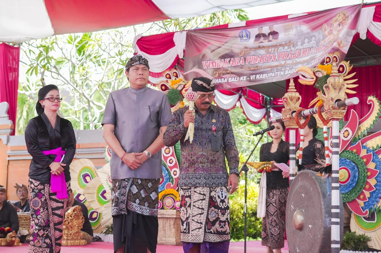Disbud Badung Gelar Pembukaan Festival Bulan Bahasa Bali VI