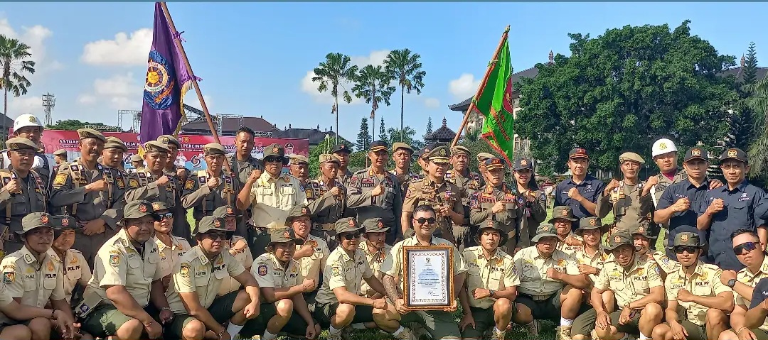 Satpol PP Badung Sabet Penghargaan Bali Trepti dari Pemprov Bali dan Karya Bhakti dari Kemendagri