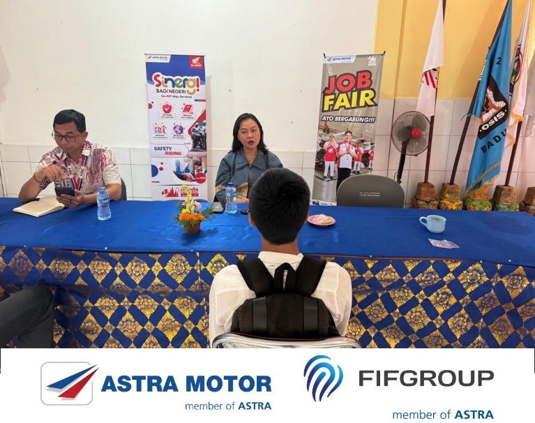 Astra Motor Bali Turut Berpartisipasi Dalam Gelaran Job Fair SMK PGRI 2 Badung