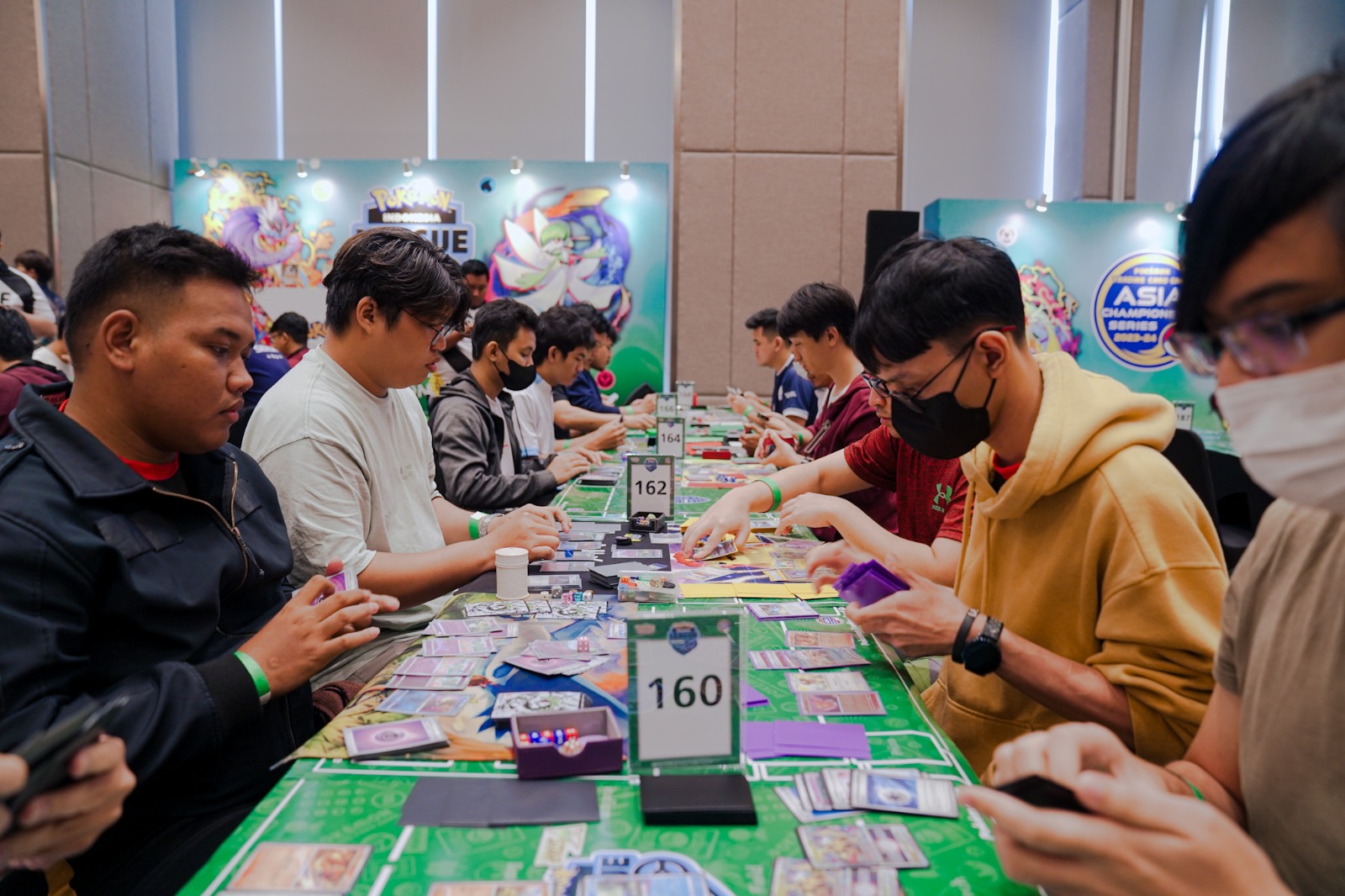 Kompetisi Regional League jadi Ajang Pertemuan Pemain kartu Pokémon Professional se-Indonesia