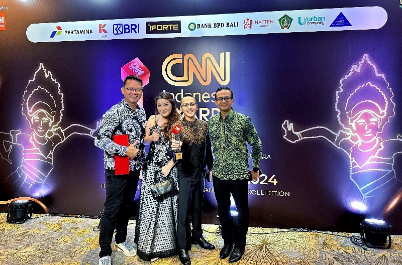 Varuna Bali Raih Penghargaan Dalam CNN Indonesia Awards 2024