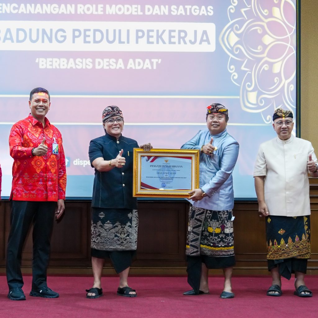 Pemkab Badung Raih Penghargaan dari BPJS Ketenagakerjaan