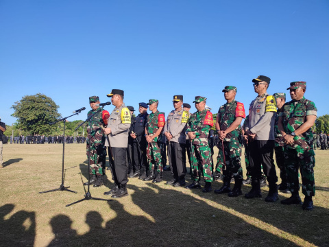 TNI-Polri Gelar Apel Pasukan Gabungan Pelaksanaan KTT WWF di Lapangan Renon