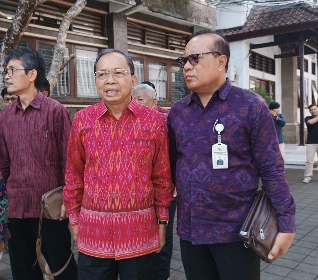 Koster Canangkan Penyuluh Kebudayaan, Dukung Pengembangan Prodi Bahasa Bali di UPMI