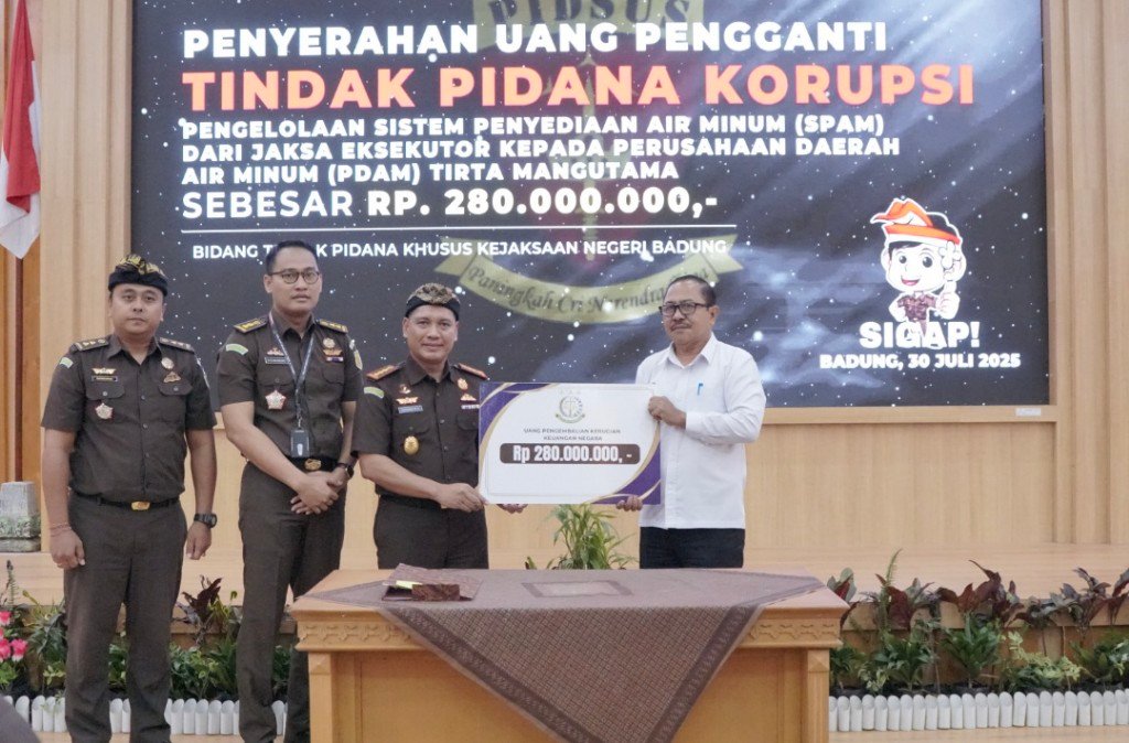 1000098322