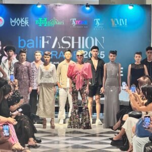 Bali Fashion Parade 2025 siap digelar, bangkitkan budaya dan mode berkelanjutan di Pulau Dewata.