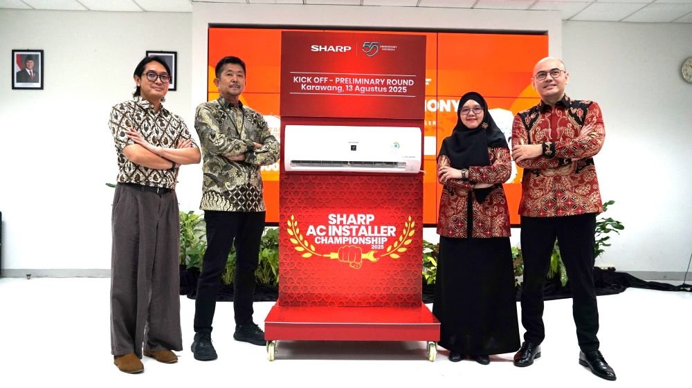 Foto 3 - Perwakilan Sharp meresmikan program AC installer championship 2025