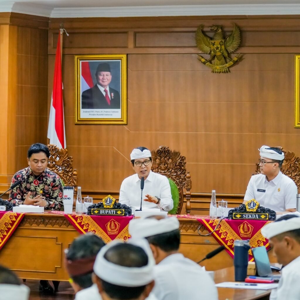 u12-1000431189