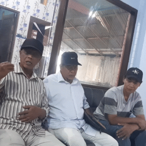 Pengurus LSM Bina Masyarakat Pengambengan (BMP): Misdari,