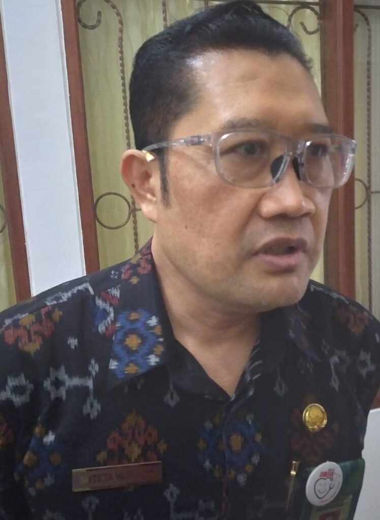 u22-Direktur-RSUD-Singaraja-Ketut-Suteja-Wibawa
