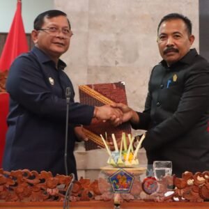 u22-pengesahan-dua-Ranperda-dalam-sidang-Paripurna