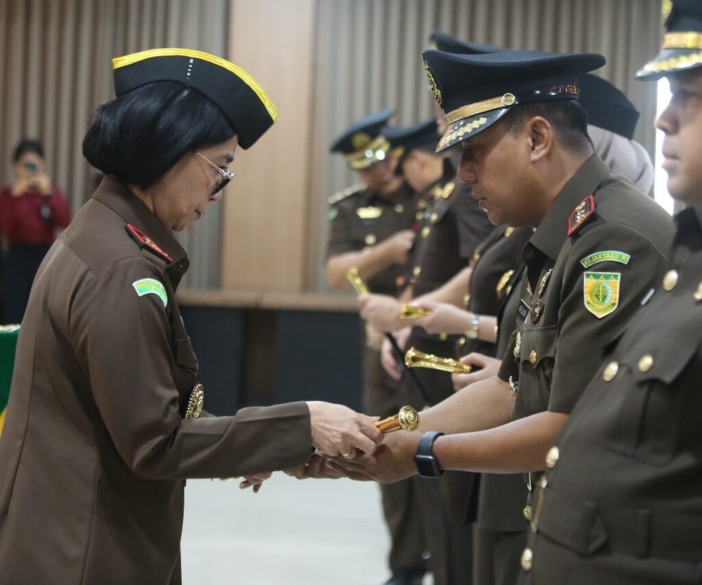 u5-5dd9e604-1b01-4096-95d1-02394b27e680