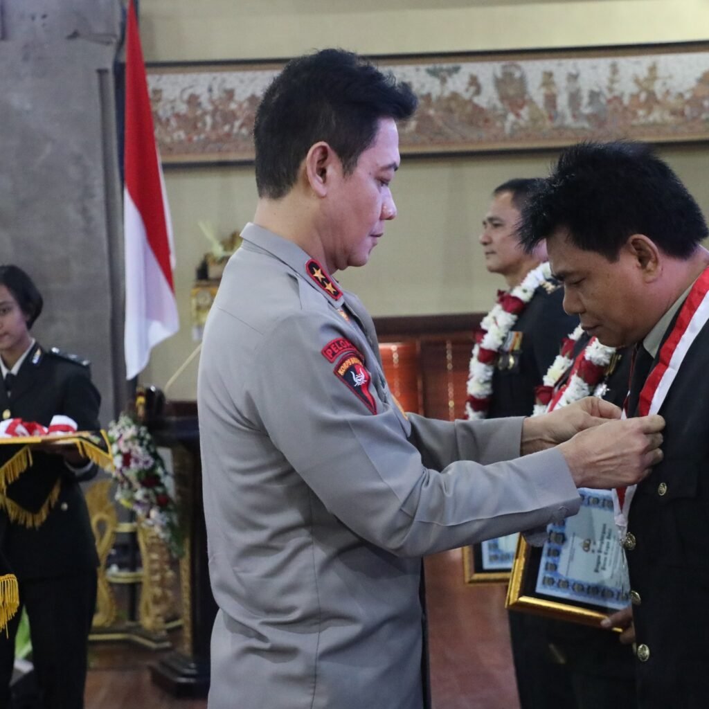 u6-IMG-20251104-WA0031