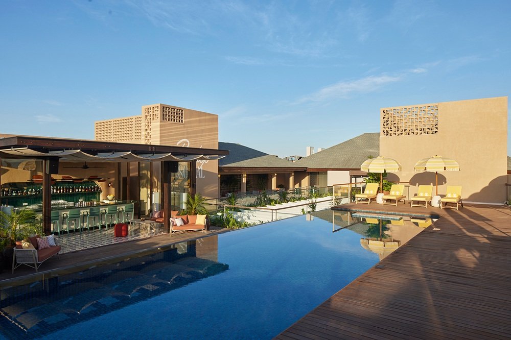 u7-KLEO-Seminyak-Rooftop-Pool