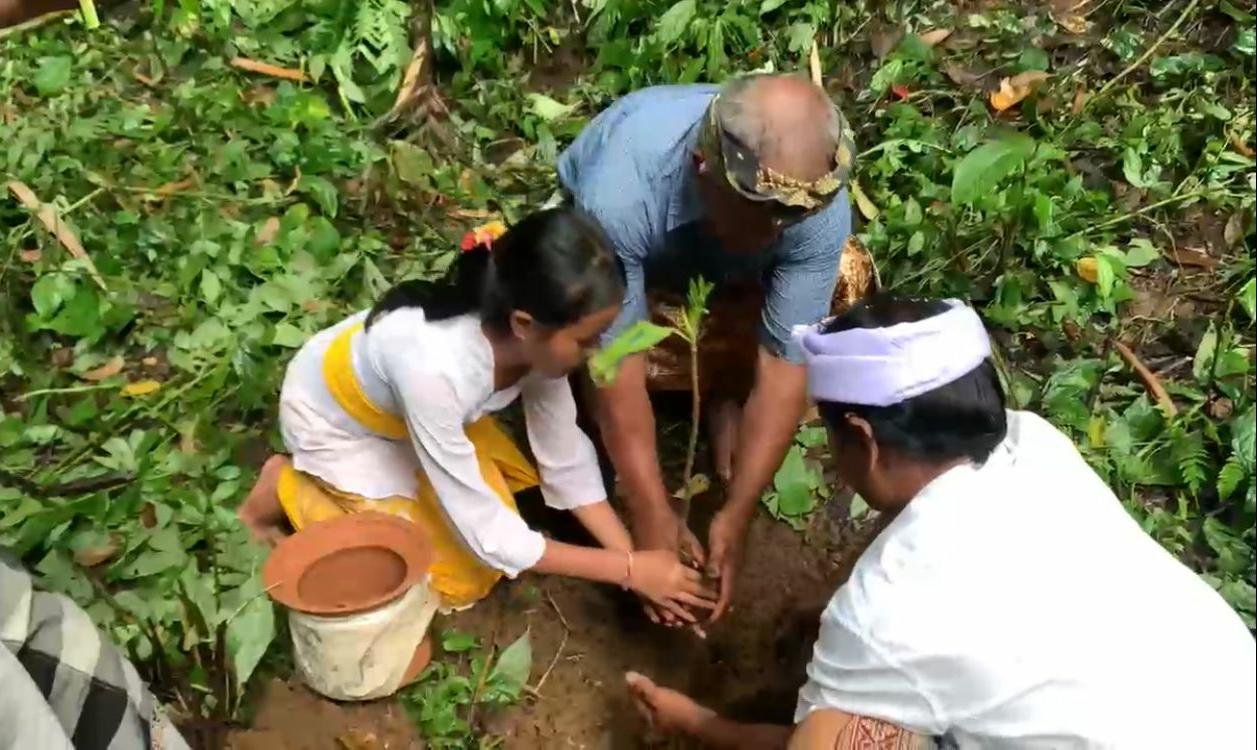 u10-IMG-20251218-WA0001