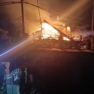 u22-rumah-terbakar