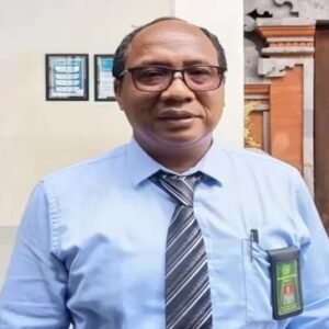 u5-Wayan-Suarta-2139402180-3695051006