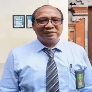 u5-u5-Wayan-Suarta-2139402180-3695051006