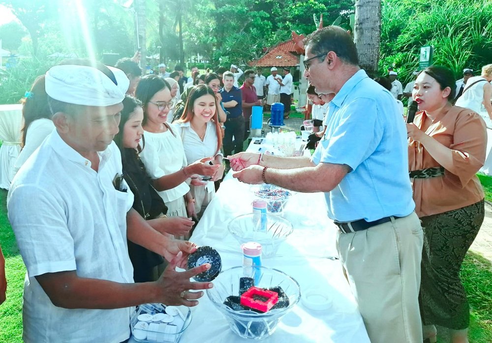 u7-2025-12-04-at-22.35.35