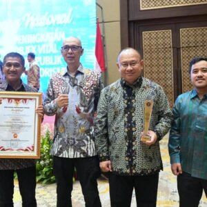 u7-2025-12-05-at-20.13.55