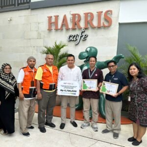 u7-HARRIS-POP-Hotel-Kuta-Bali-beri-bantuan-Rp67-juta-untuk-korban-banjir-Sumatra-lewat-BAZNAS