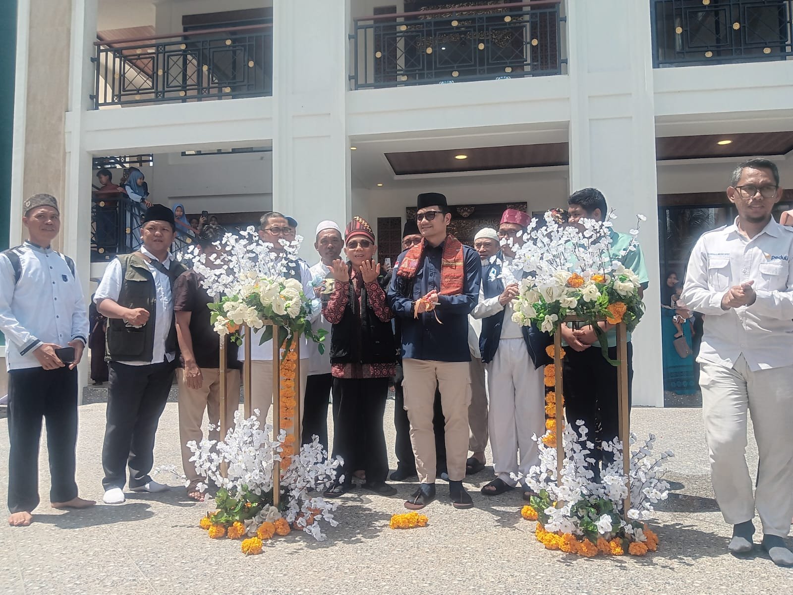 Masjid Pantai Bali di Desa Cupel Kecamatan Negara Kabupaten Jembrana diresmikan, Sabtu (7/2/2026).
