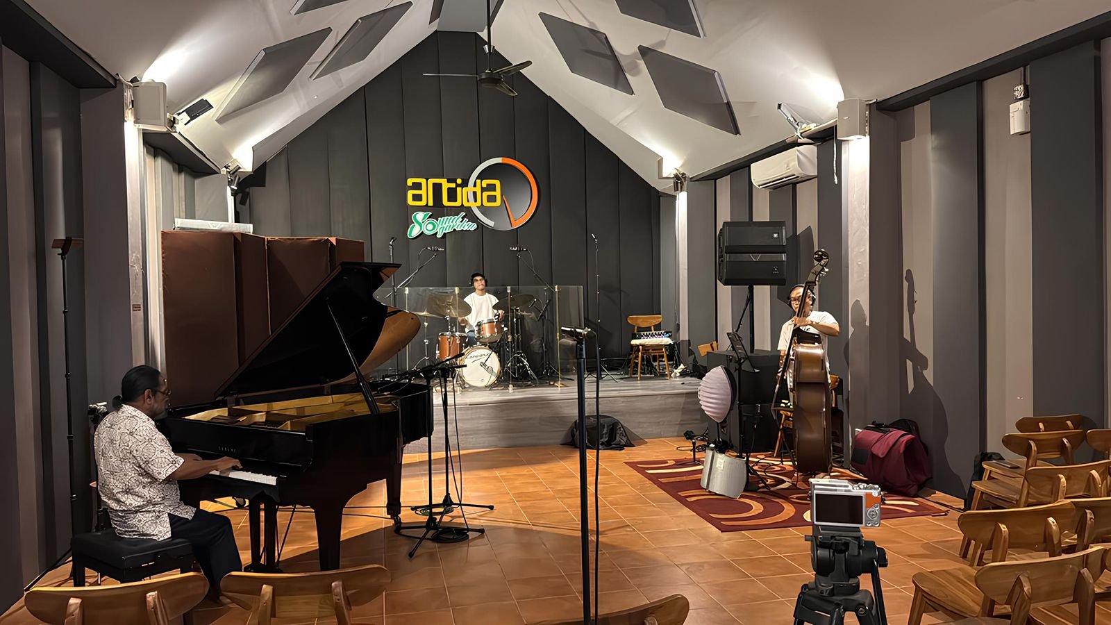 2026-03-04-at-13.39.51