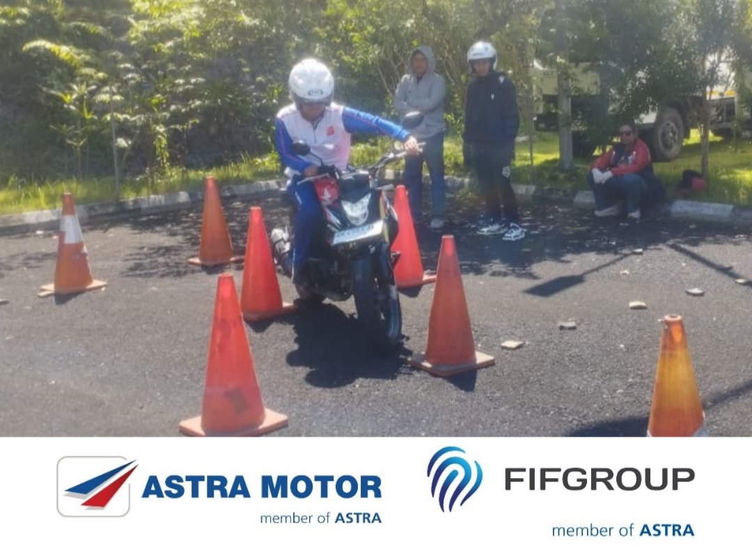 Astra-Motor-Bali-bekali-komunitas-keterampilan-berkendara-hingga-safety-riding-1