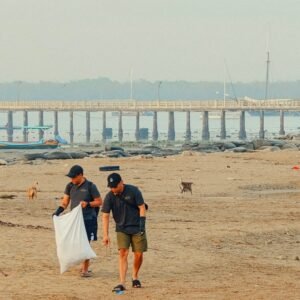 WORLD-CLEAN-UP-DAY-1