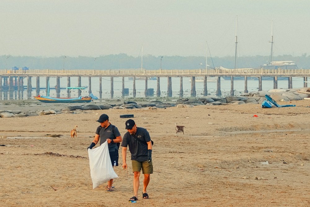 WORLD-CLEAN-UP-DAY-1