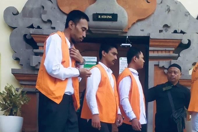 pembunuh-egi