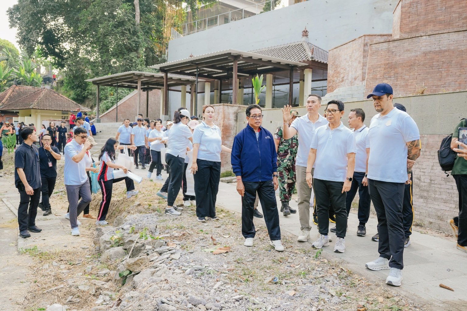 Aksi-Bersih-di-Area-Puspem-Badung-4