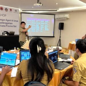 Personel-Pusdalops-BPBD-Bali-diberi-pelatihan-Agent-AI